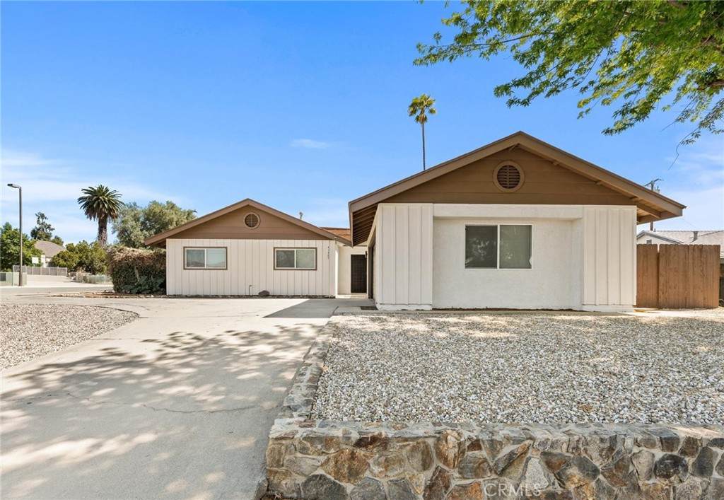 41487 Merriwood - Photo 1