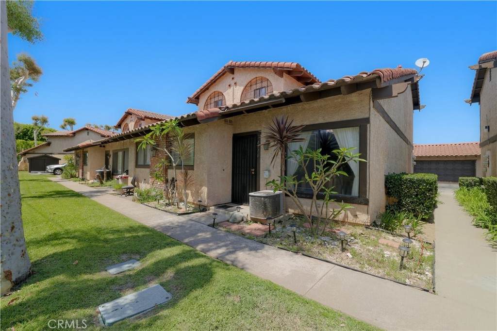 https://bt-photos.global.ssl.fastly.net/socal/orig_boomver_2_426461673-2.jpg
