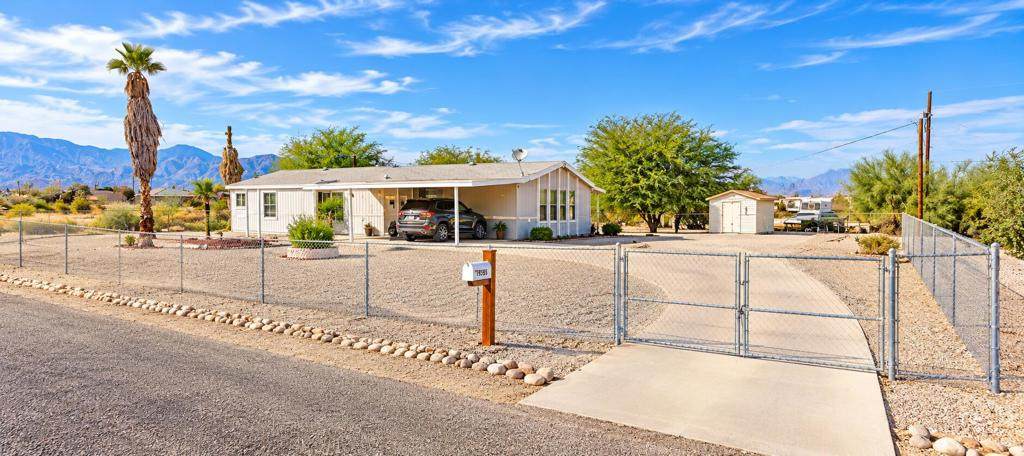 2790 Camino Drive - Photo 1