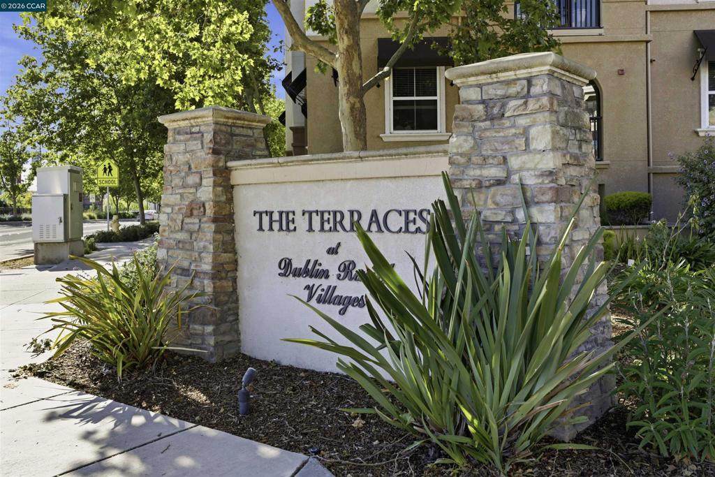3240 Maguire Way - Photo 1