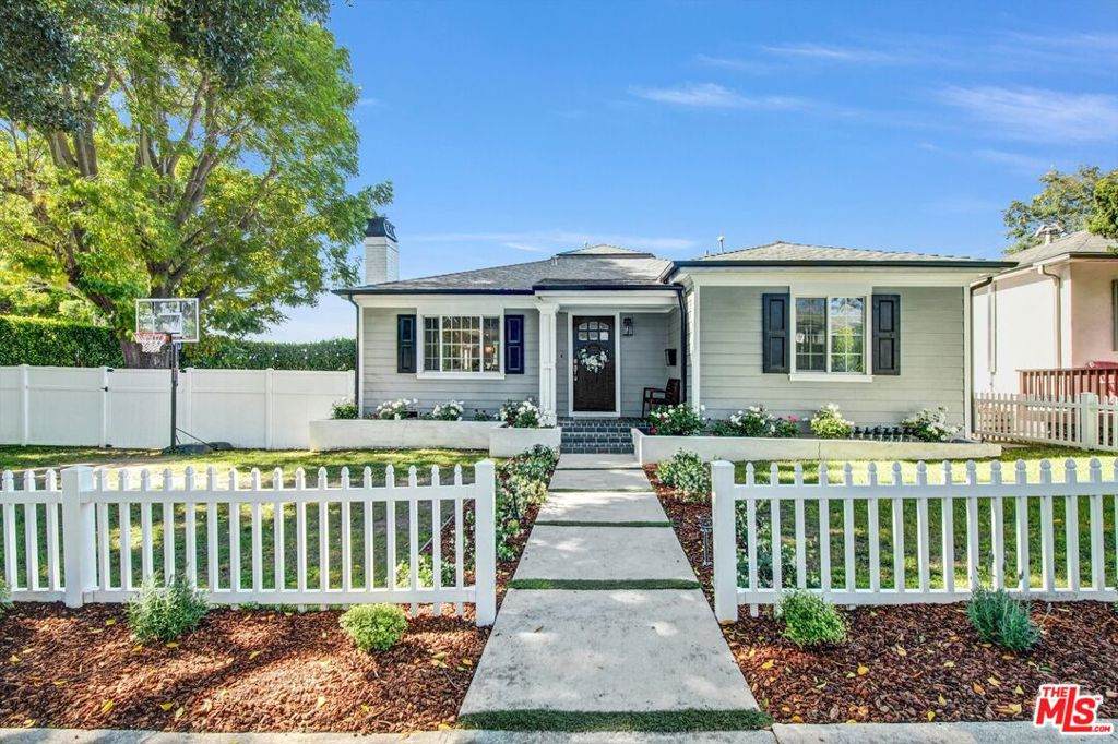 12233 Malone Street - Photo 1