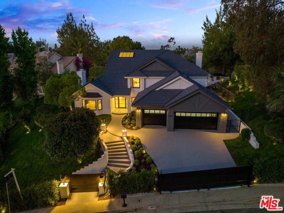 4050 Clarinda Drive - Photo 1