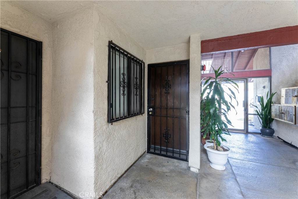 https://bt-photos.global.ssl.fastly.net/socal/orig_boomver_1_427209023-2.jpg