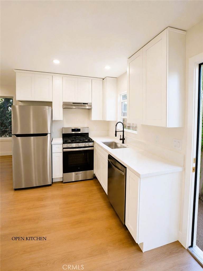 10822 Hunter Avenue - Photo 1