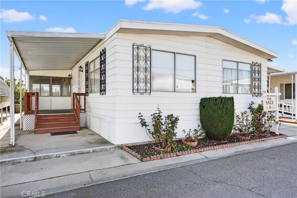 1001 Lambert Road - Photo 1