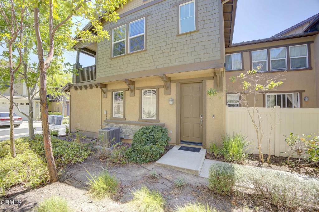 3230 London Lane - Photo 1