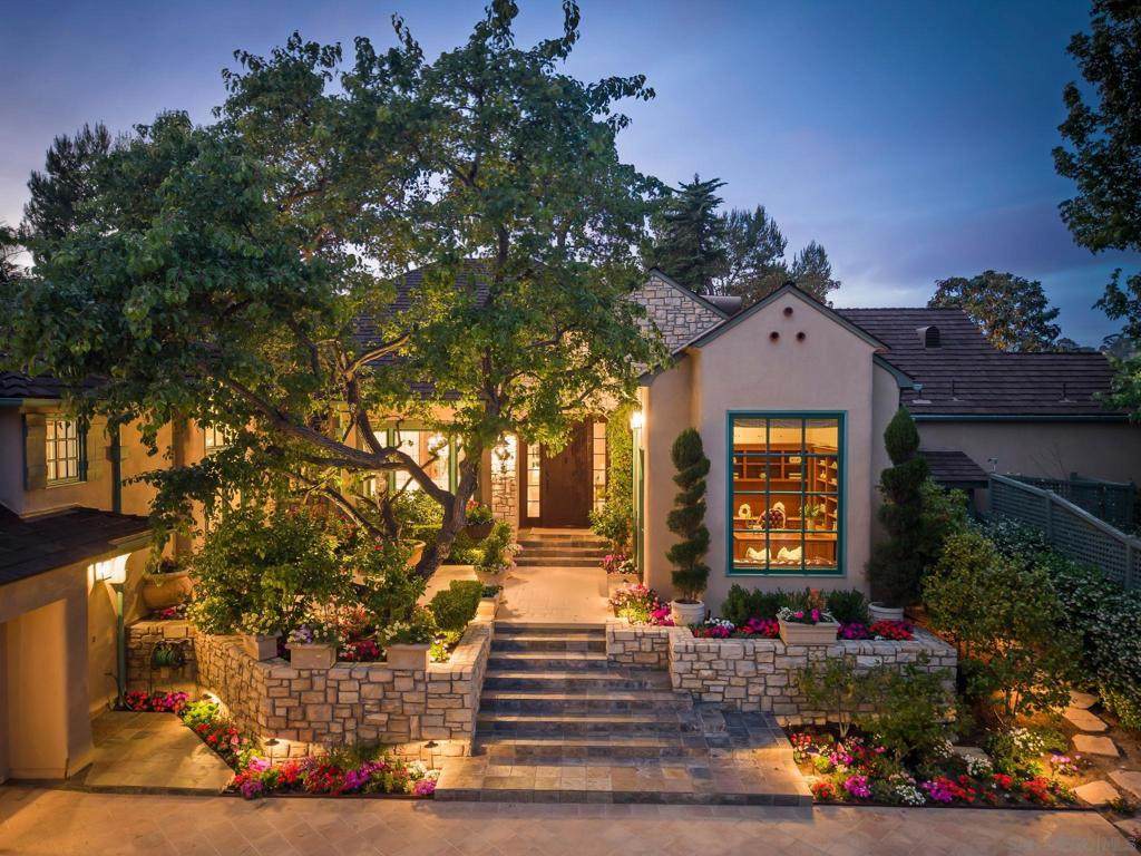 6388 La Jolla Scenic Dr - Photo 1