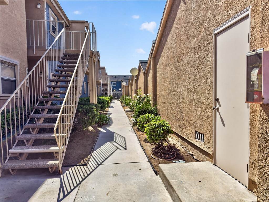 https://bt-photos.global.ssl.fastly.net/socal/orig_boomver_2_428400907-2.jpg