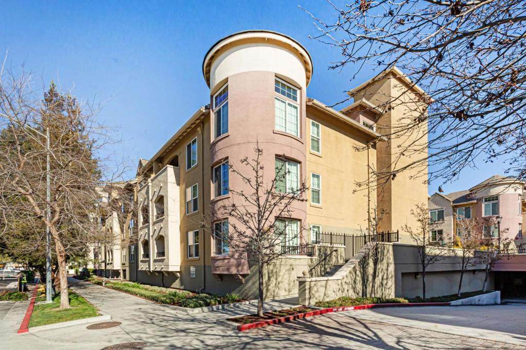 1550 Technology Drive - Photo 1