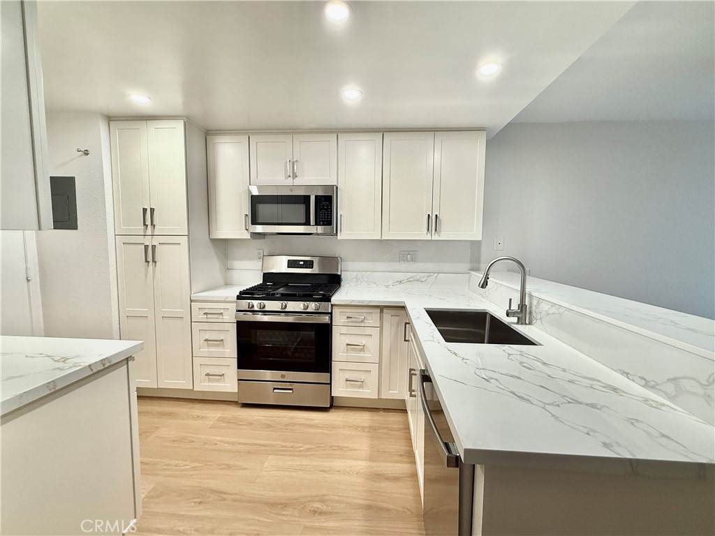 1478 Mccabe - Photo 1