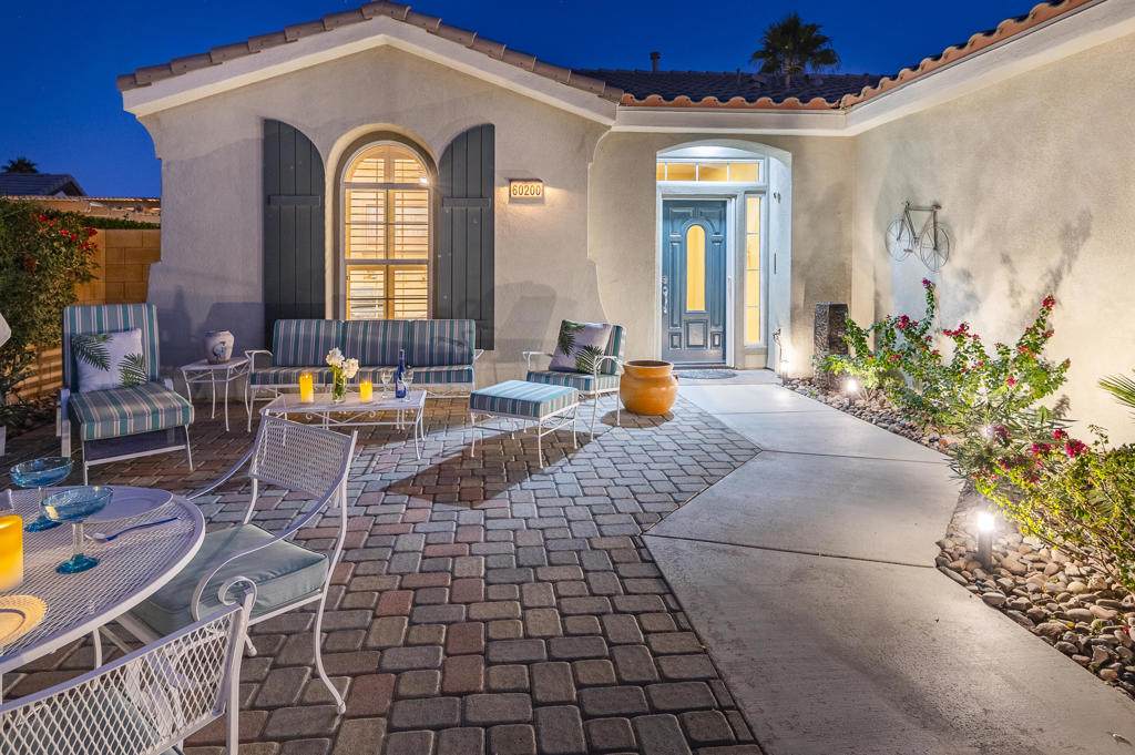 https://bt-photos.global.ssl.fastly.net/socal/orig_boomver_2_428776565-2.jpg