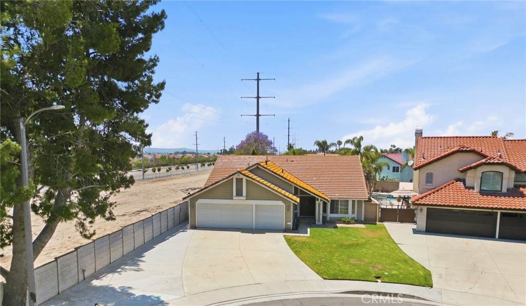 https://bt-photos.global.ssl.fastly.net/socal/orig_boomver_1_428821892-2.jpg