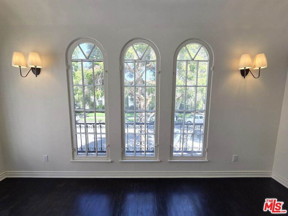 351 Detroit Street - Photo 1