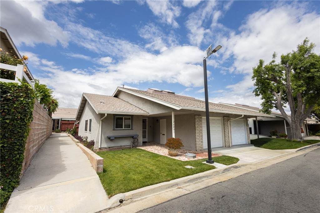 26801 Circle Of The Oaks - Photo 1