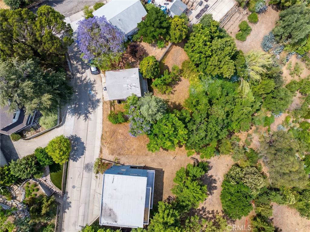 1867 Burnell Drive - Photo 1