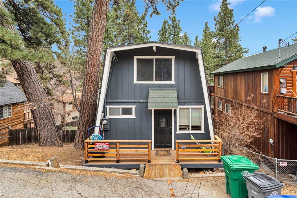 43095 Monterey Street - Photo 1