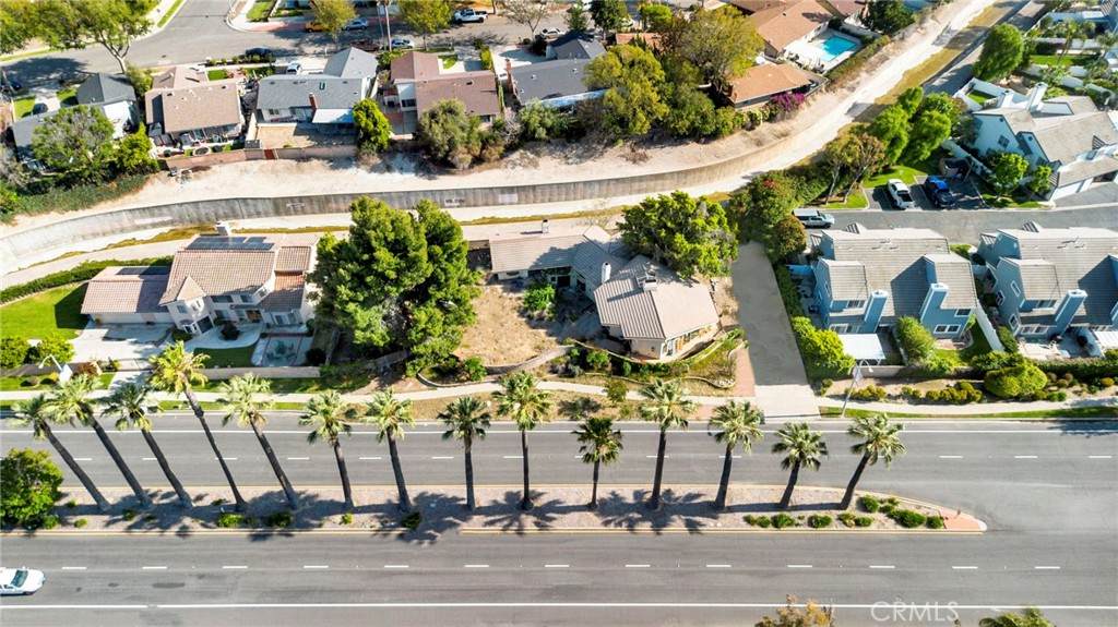 https://bt-photos.global.ssl.fastly.net/socal/orig_boomver_2_429587630-2.jpg