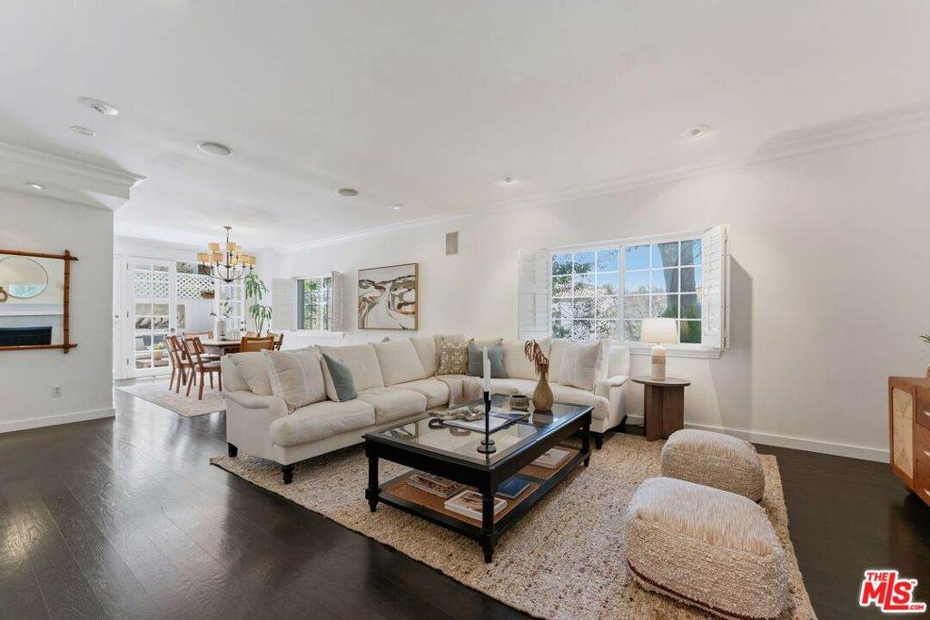 821 14th Street - Photo 1