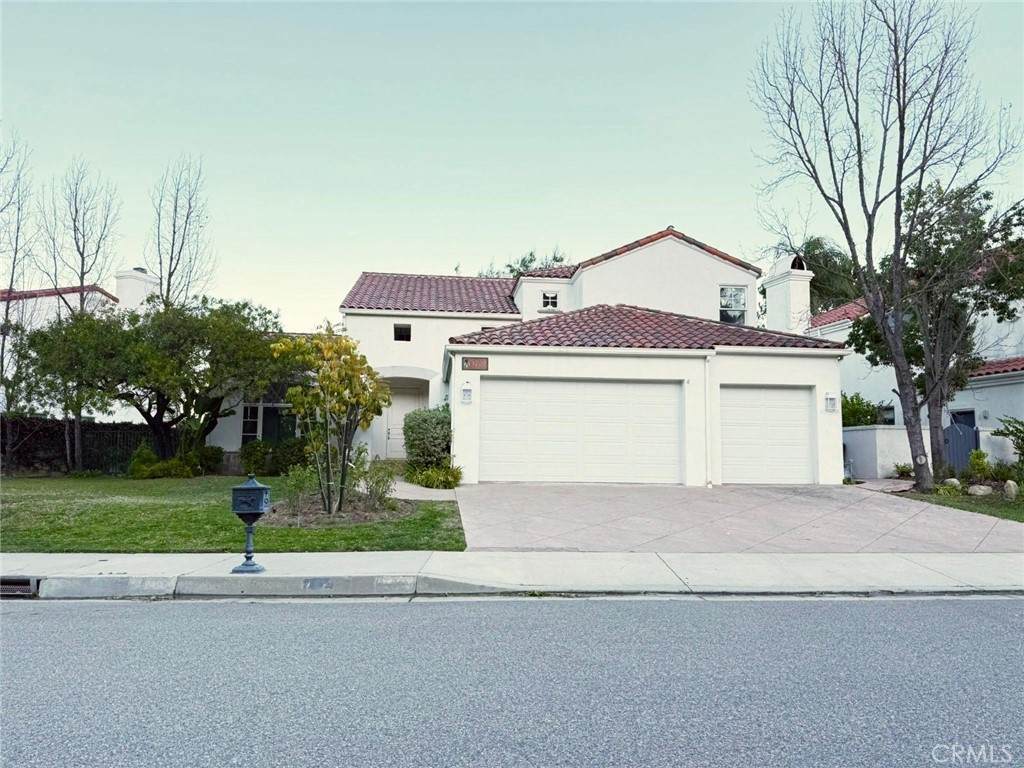 3702 Avenida Callada - Photo 1