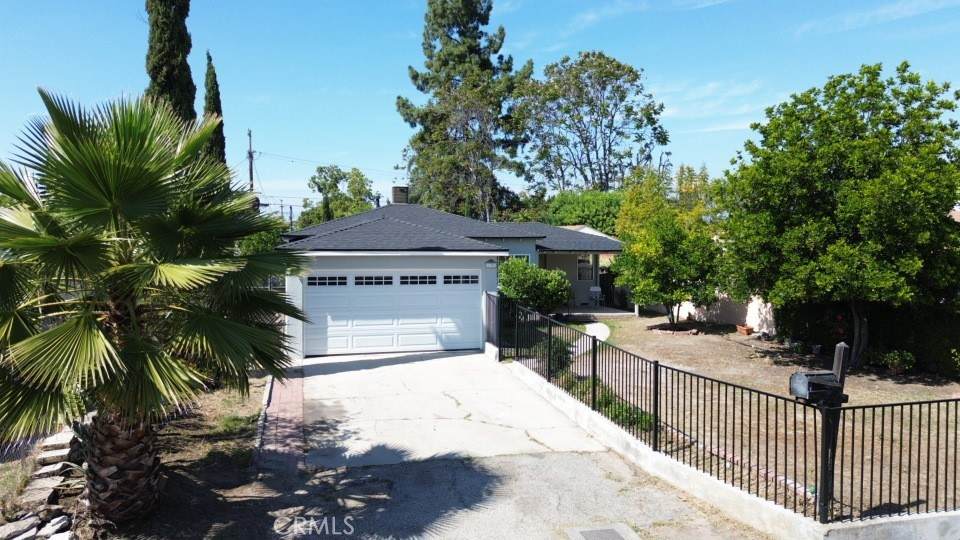 https://bt-photos.global.ssl.fastly.net/socal/orig_boomver_1_429726471-2.jpg