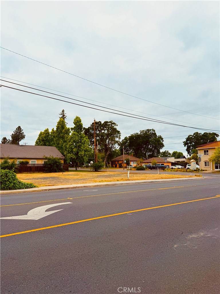 https://bt-photos.global.ssl.fastly.net/socal/orig_boomver_2_429893375-2.jpg