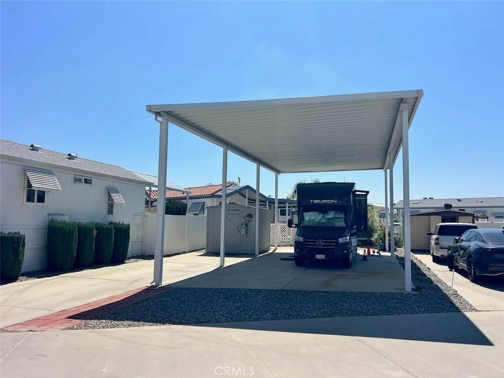 https://bt-photos.global.ssl.fastly.net/socal/orig_boomver_2_430068544-2.jpg