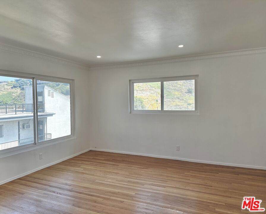 https://bt-photos.global.ssl.fastly.net/socal/orig_boomver_2_430179566-2.jpg