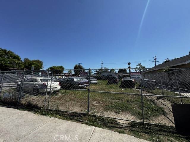 8501 Towne - Photo 1