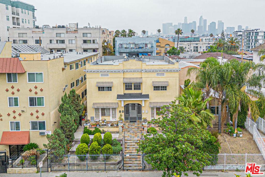 https://bt-photos.global.ssl.fastly.net/socal/orig_boomver_2_430441177-2.jpg