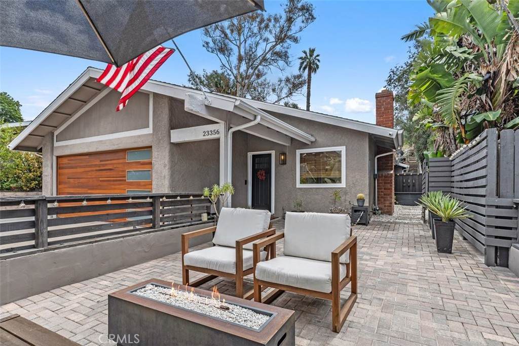 https://bt-photos.global.ssl.fastly.net/socal/orig_boomver_2_430651046-2.jpg