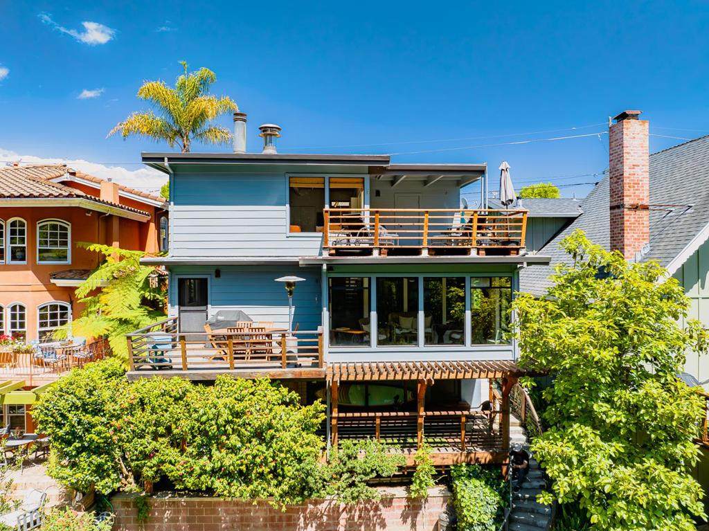 533 Riverview Drive - Photo 1