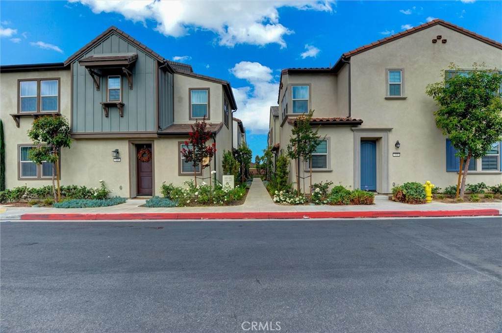 535 Embrook - Photo 1