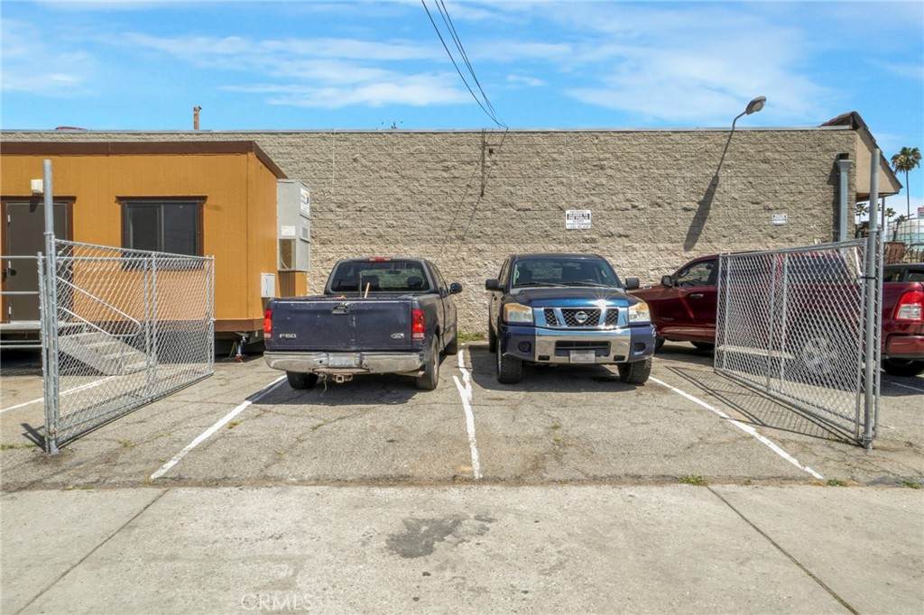 https://bt-photos.global.ssl.fastly.net/socal/orig_boomver_2_431557223-2.jpg