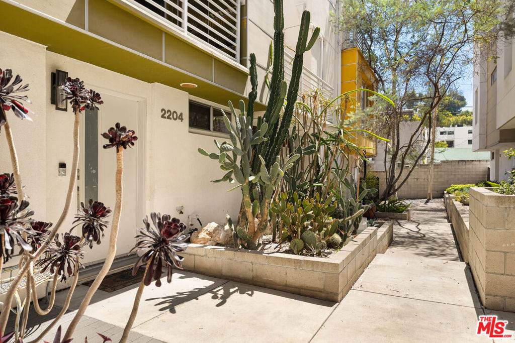 2204 Fox Lane - Photo 1
