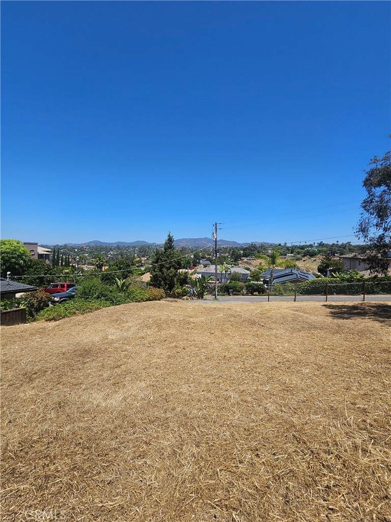 https://bt-photos.global.ssl.fastly.net/socal/orig_boomver_2_431642169-2.jpg
