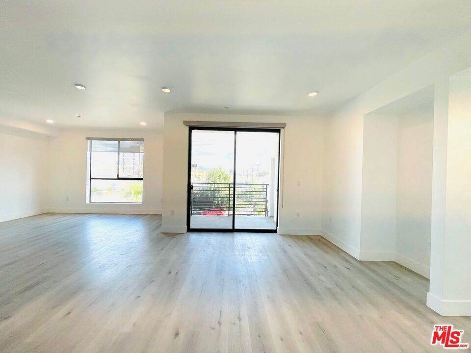 https://bt-photos.global.ssl.fastly.net/socal/orig_boomver_2_431715633-2.jpg
