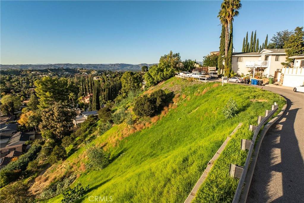 https://bt-photos.global.ssl.fastly.net/socal/orig_boomver_2_431906504-2.jpg
