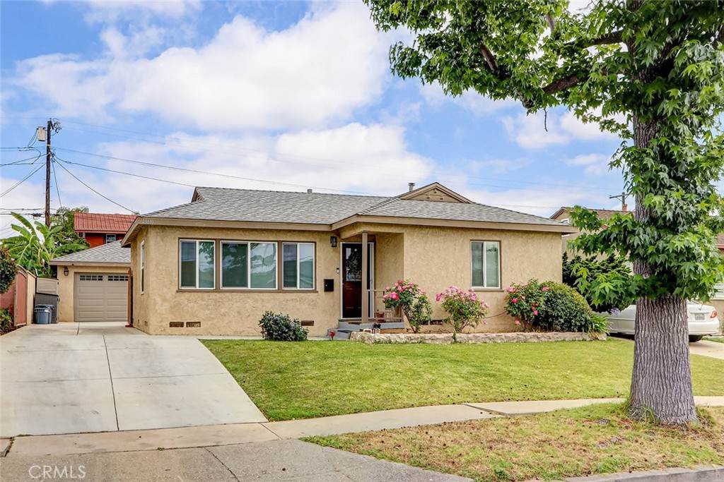13610 Ainsworth Street - Photo 1