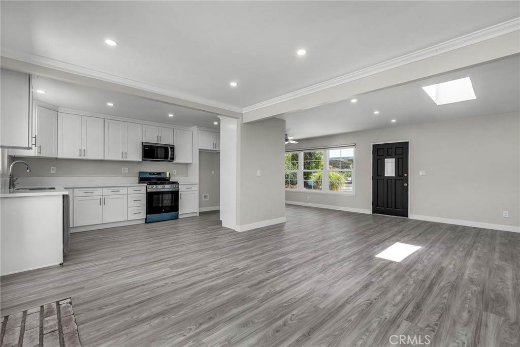 20431 Lassen Street - Photo 1