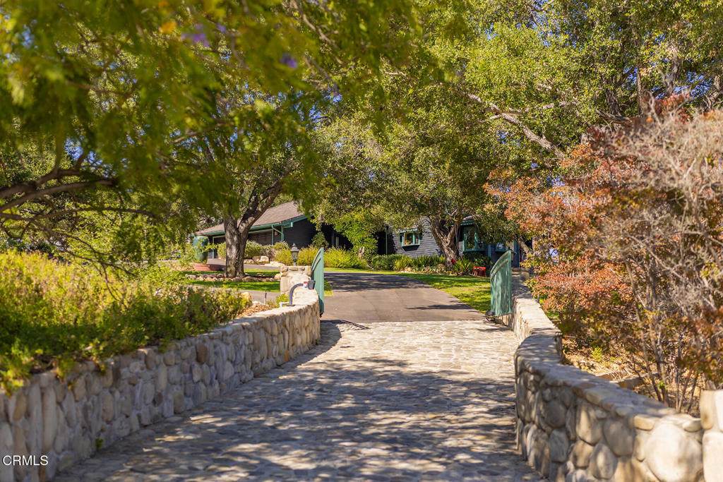 https://bt-photos.global.ssl.fastly.net/socal/orig_boomver_2_432419242-2.jpg