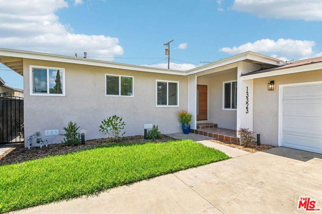 https://bt-photos.global.ssl.fastly.net/socal/orig_boomver_2_432943685-2.jpg