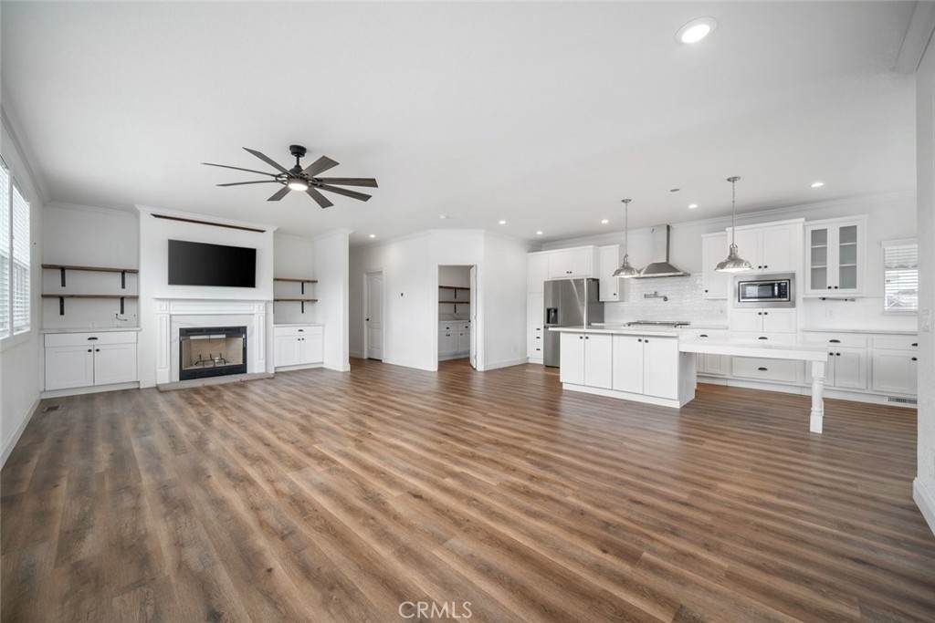 3395 Higuera - Photo 1