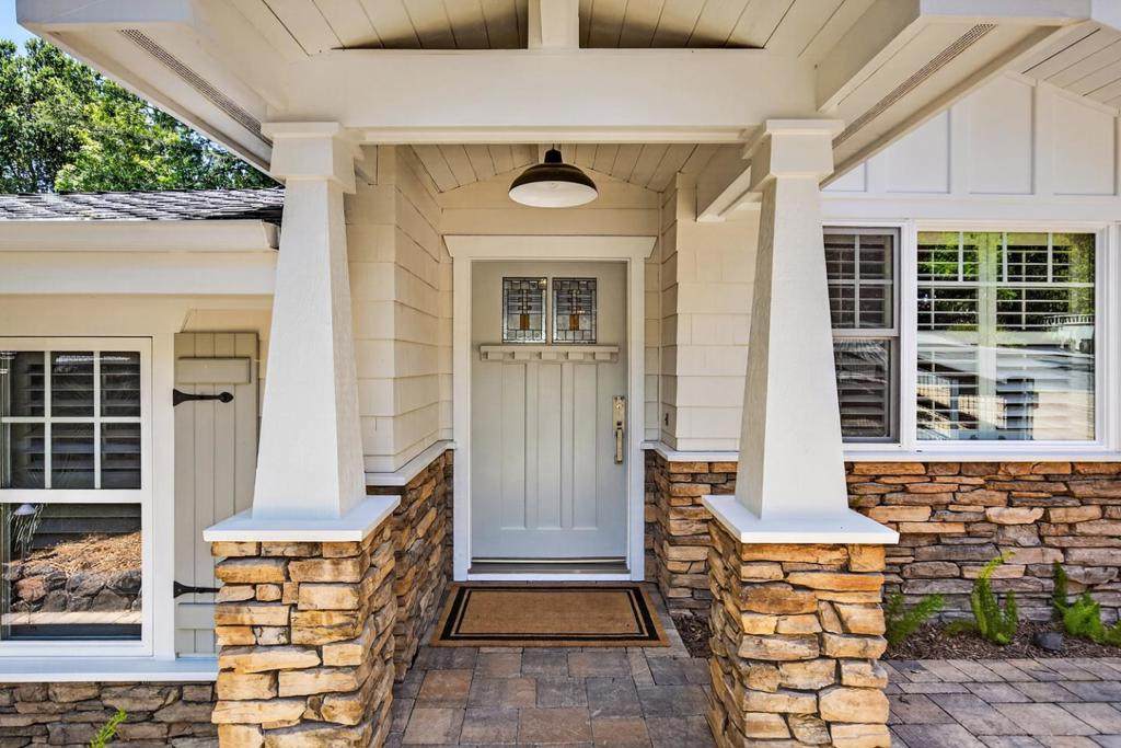 63 Ridge Court - Photo 1