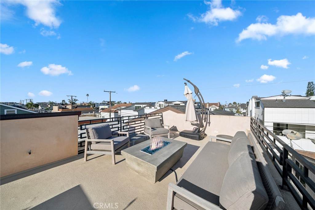 https://bt-photos.global.ssl.fastly.net/socal/orig_boomver_2_433422402-2.jpg