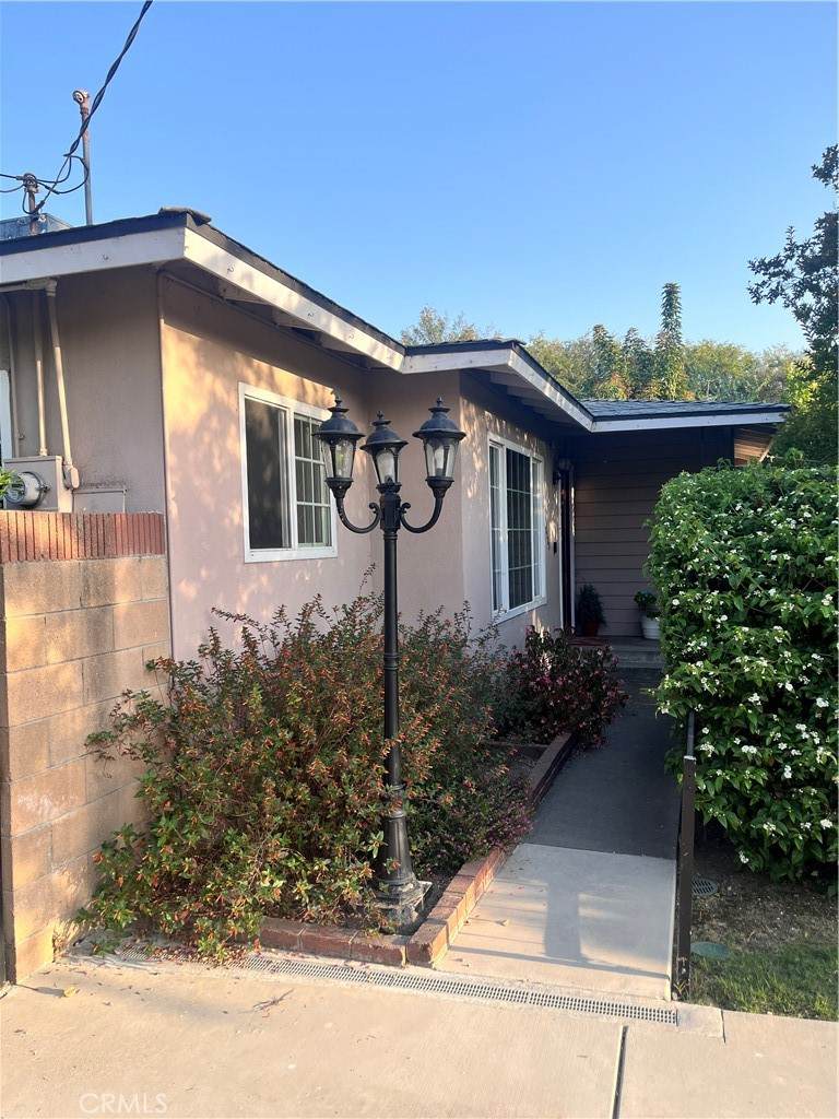 https://bt-photos.global.ssl.fastly.net/socal/orig_boomver_2_433918947-2.jpg