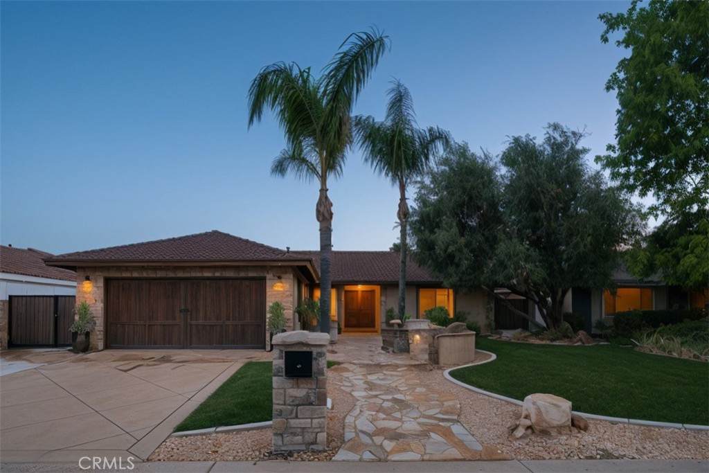 https://bt-photos.global.ssl.fastly.net/socal/orig_boomver_2_433976445-2.jpg