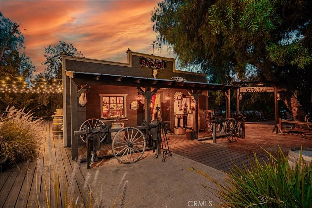 https://bt-photos.global.ssl.fastly.net/socal/orig_boomver_2_434029513-2.jpg