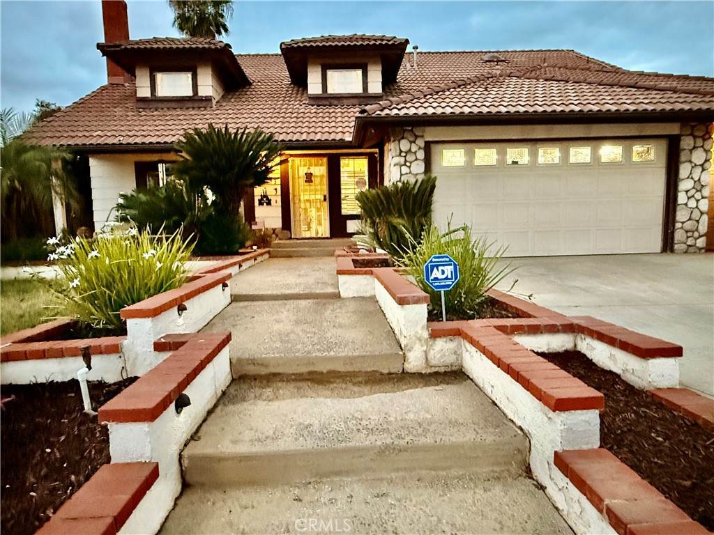 10943 Noblewood - Photo 1
