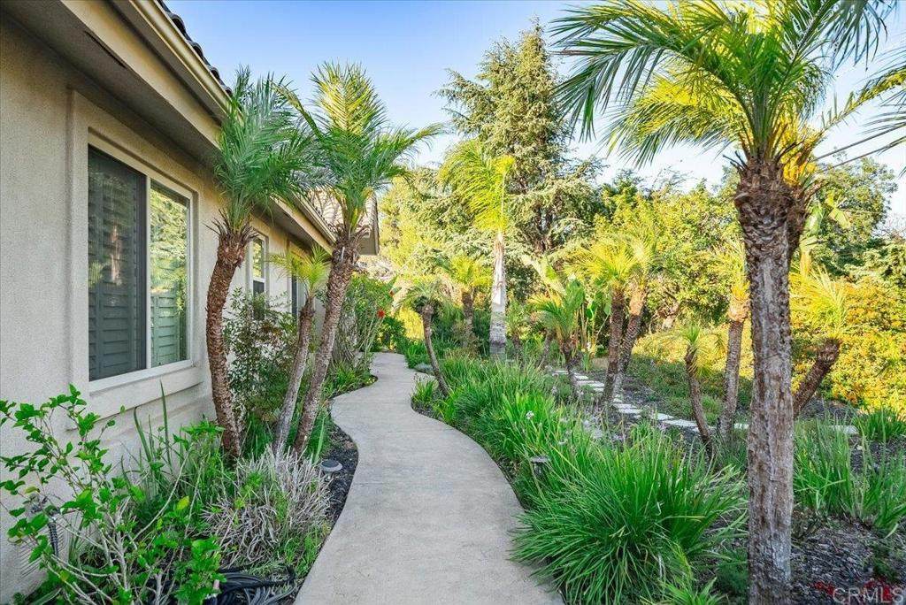 https://bt-photos.global.ssl.fastly.net/socal/orig_boomver_2_434379294-2.jpg