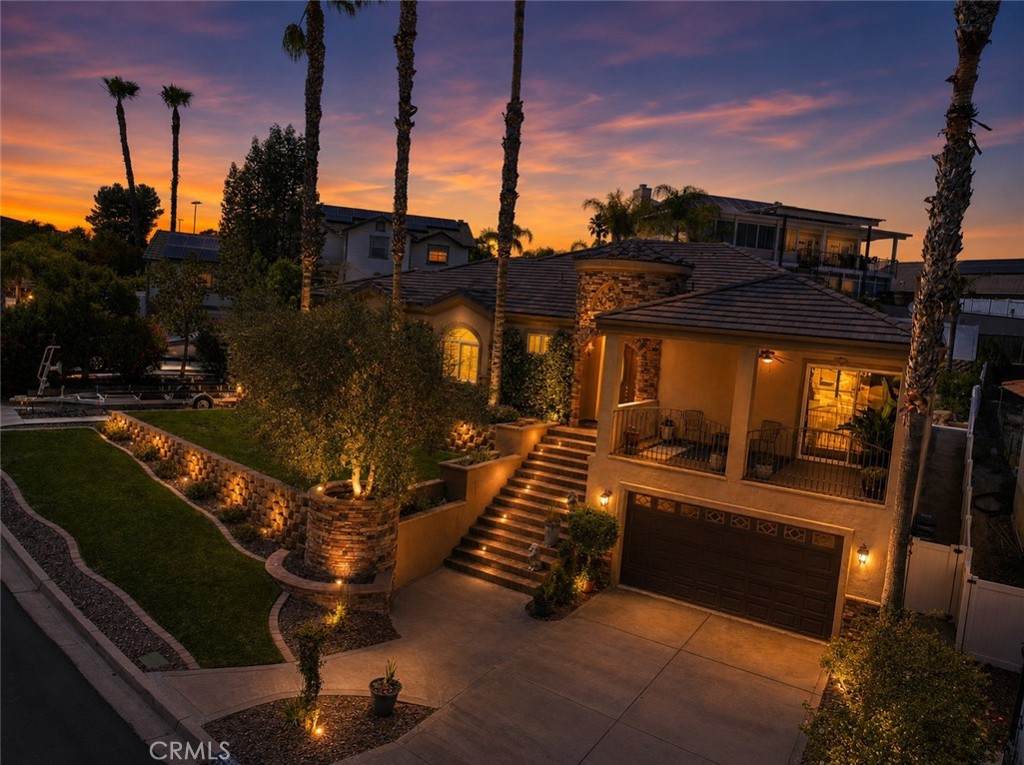 https://bt-photos.global.ssl.fastly.net/socal/orig_boomver_3_434453274-2.jpg